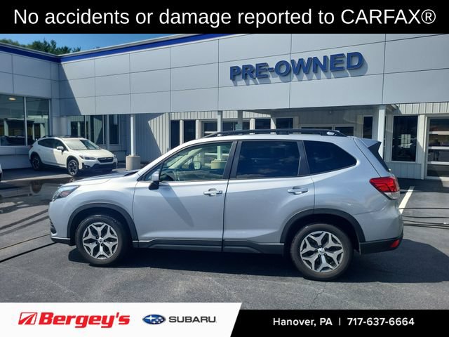 Used 2023 Subaru Forester Premium AWD/4WD image 2