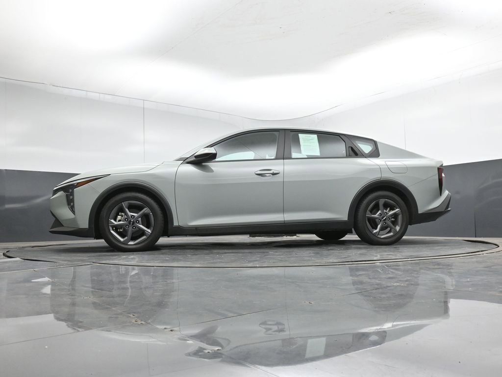 Used 2025 Kia K4 LXS FWD image 38
