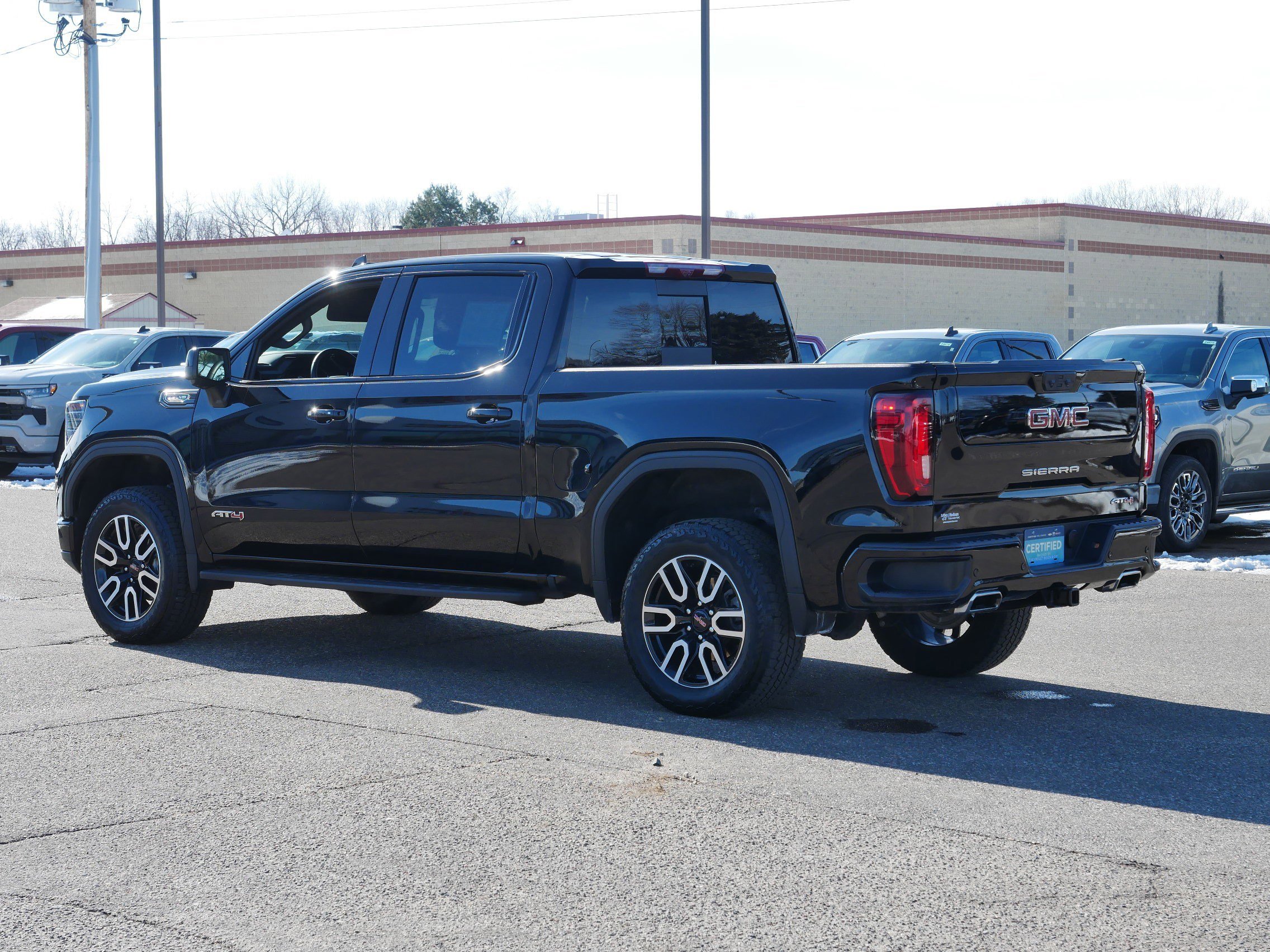 Certified 2024 GMC Sierra 1500 AT4 w/ Technology Package image 5