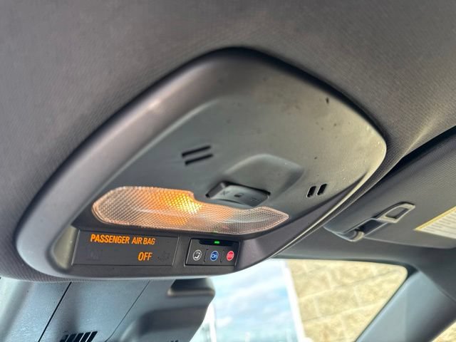 Used 2024 Buick Envista Sport Touring w/ Convenience I Package FWD image 24