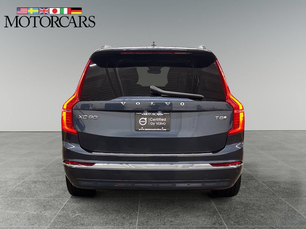 Certified 2025 Volvo XC90 T8 Plus w/ Protection Package Premier AWD/4WD image 4