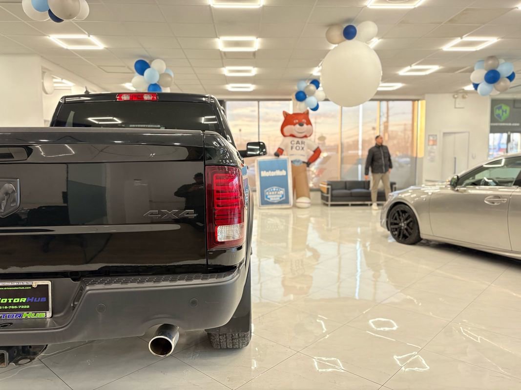 Used 2021 RAM 1500 Classic Warlock w/ Luxury Group image 14