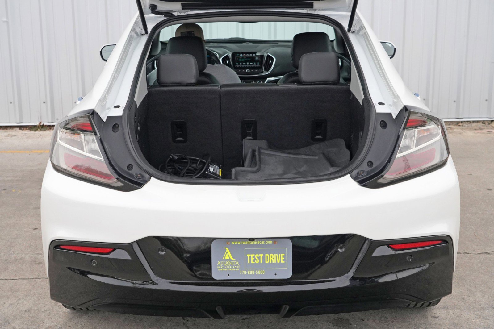 Used 2017 Chevrolet Volt Premier w/ Driver Confidence II Package image 9