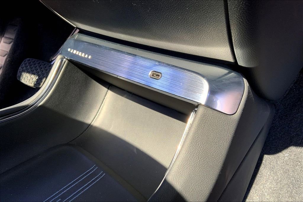 New 2026 Cadillac Lyriq Luxury image 19