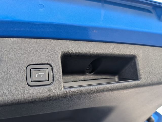 Used 2024 Chevrolet Equinox RS w/ LPO, Cargo Package image 13