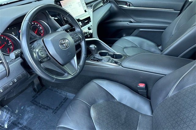 Used 2021 Toyota Camry XSE image 10