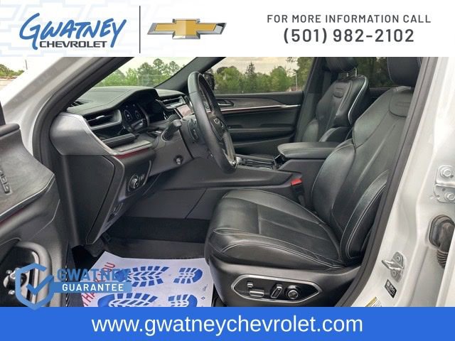 Used 2022 Jeep Grand Cherokee Overland w/ Adv Protech Group III AWD/4WD image 22