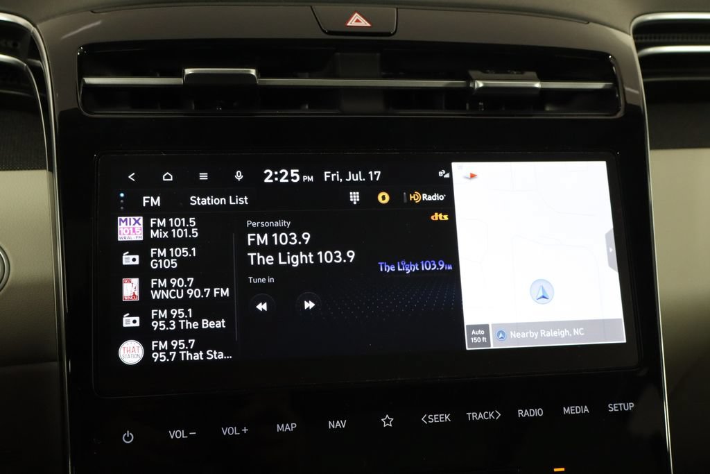 Used 2024 Hyundai Tucson Limited AWD/4WD image 14