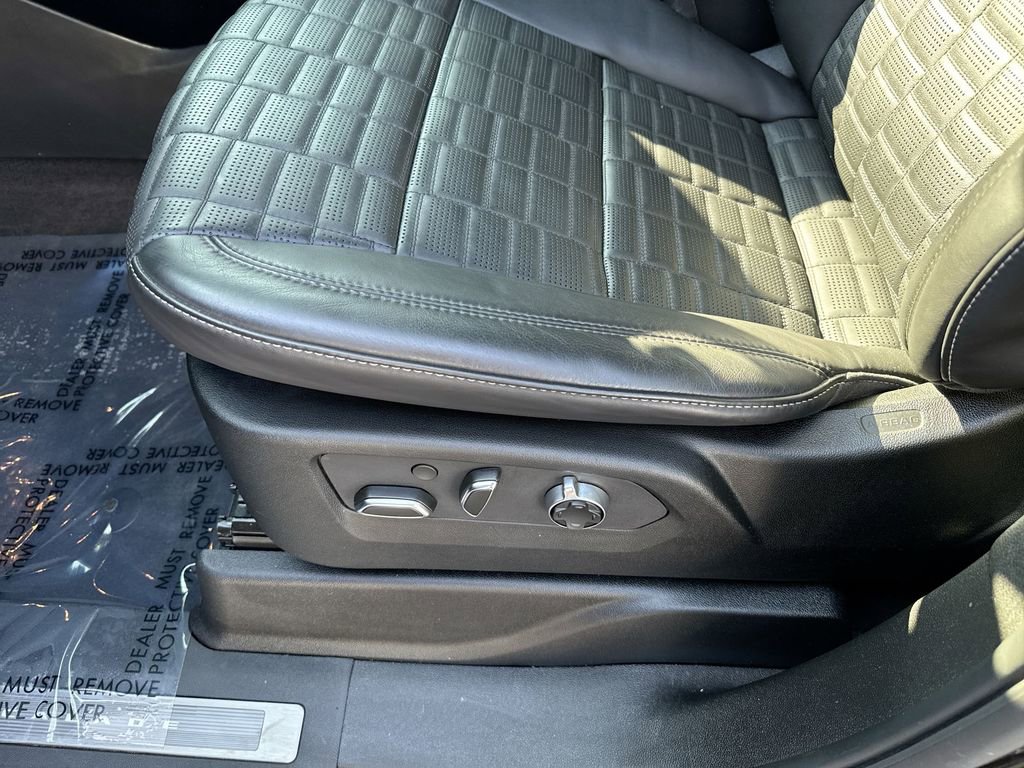Used 2024 Cadillac Escalade V image 14