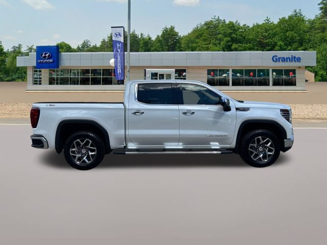 Used 2023 GMC Sierra 1500 SLT w/ SLT Premium Package AWD/4WD image 6