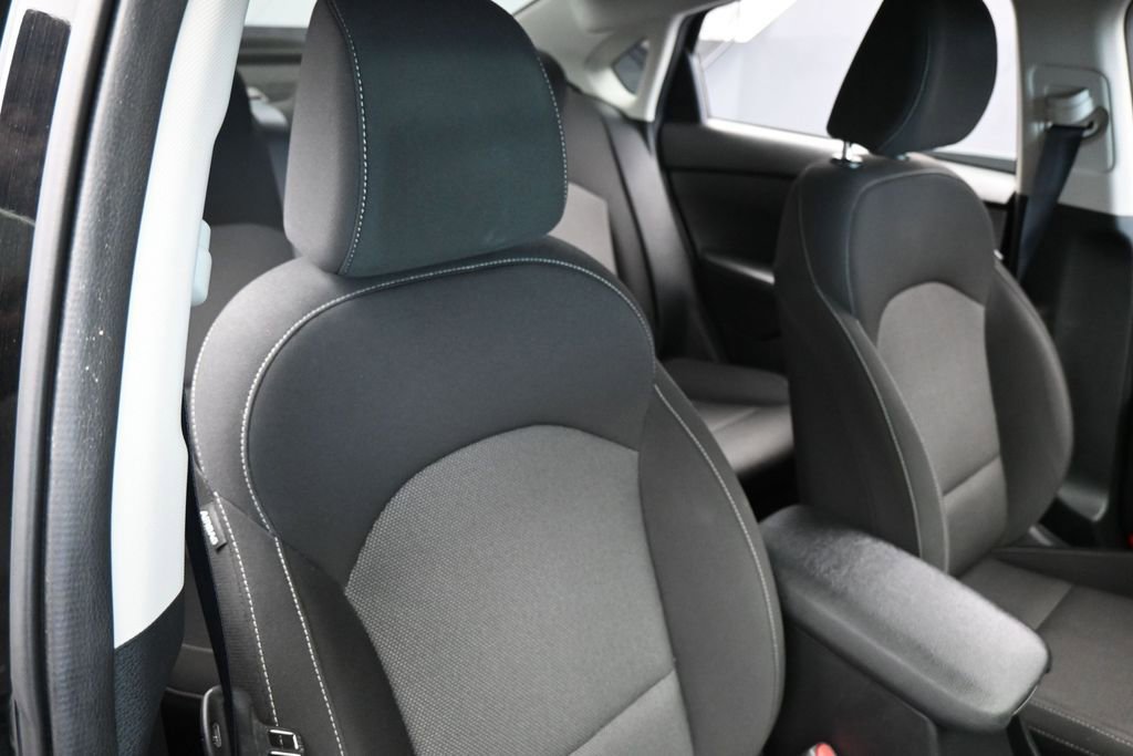 Used 2024 Kia Forte LXS w/ LXS Technology Package FWD image 36
