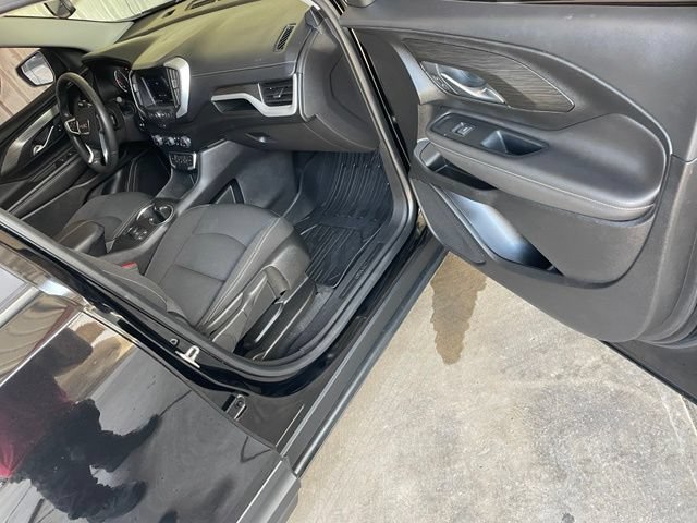 Used 2022 GMC Terrain SLE w/ Driver Convenience Package FWD image 20
