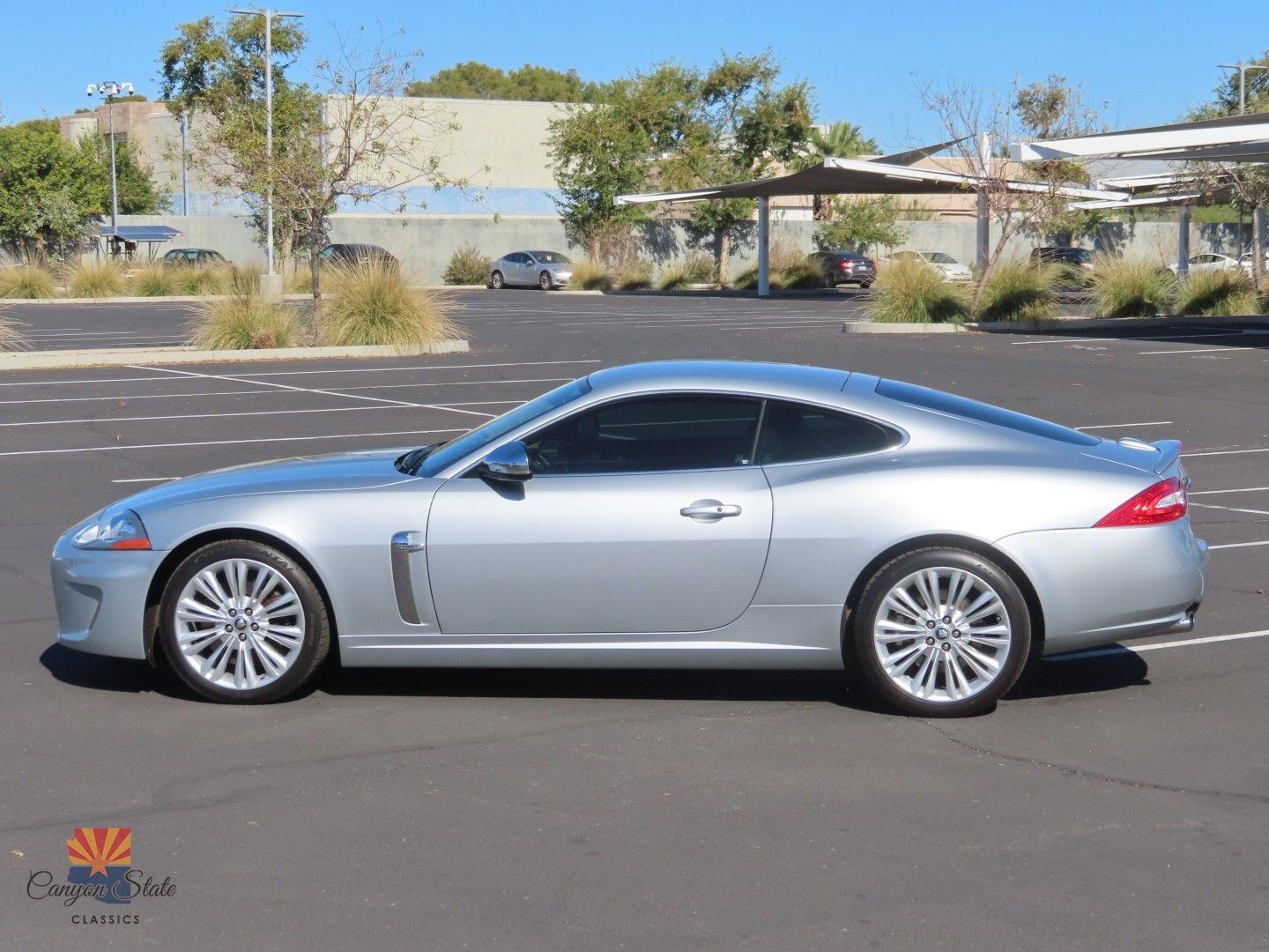Used 2010 Jaguar XK Coupe image 7