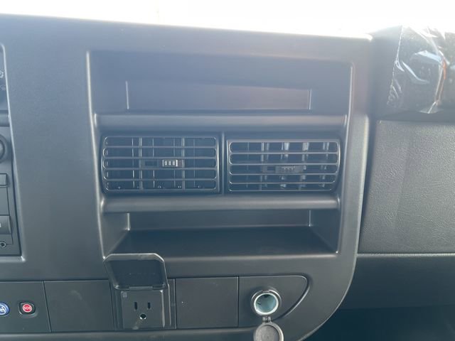 New 2025 Chevrolet Express 3500 w/ Driver Convenience Package image 22