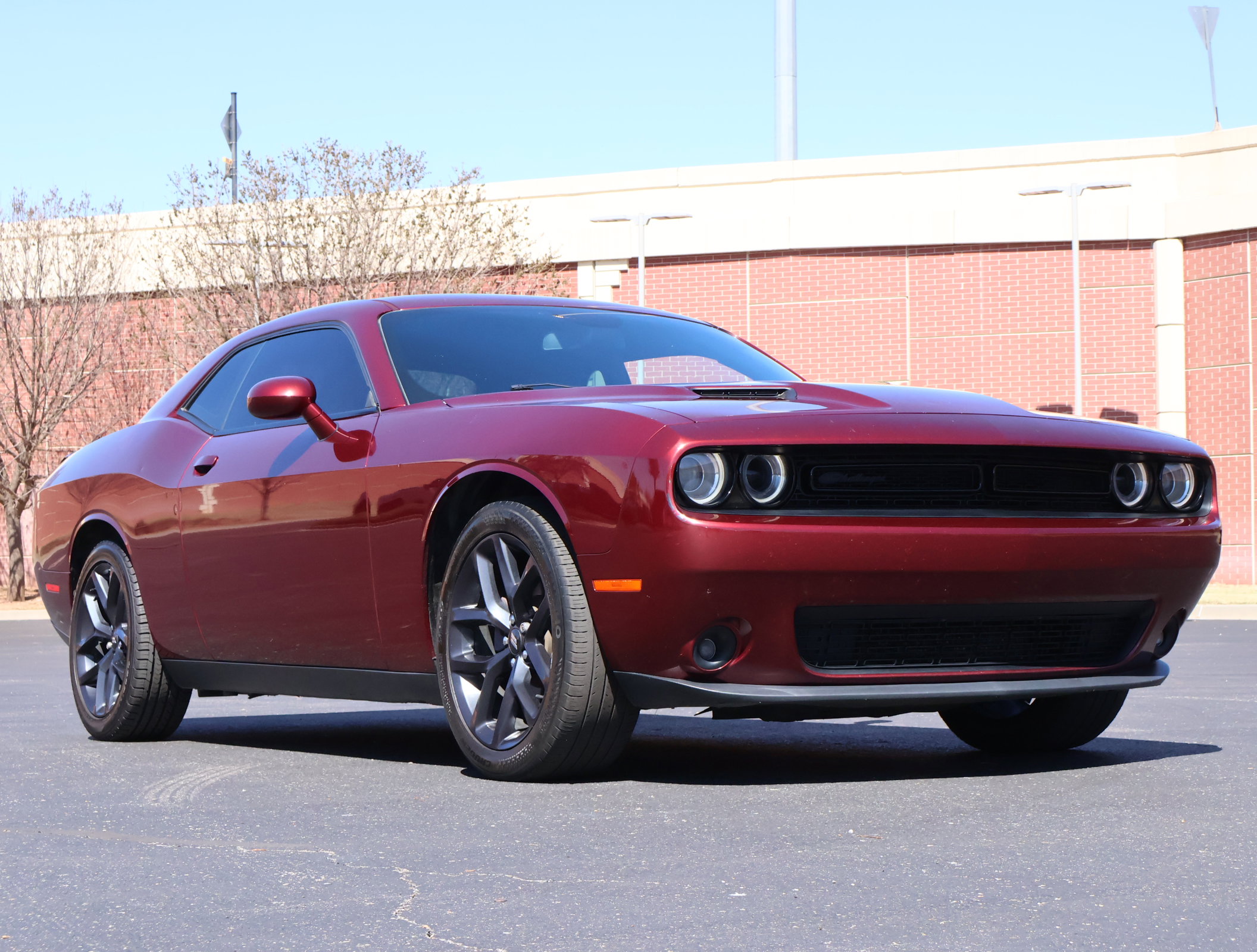 Used 2020 Dodge Challenger SXT w/ Blacktop Package image 1