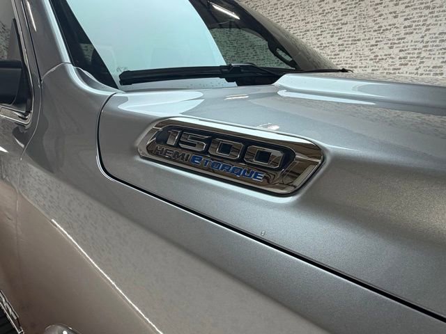 Used 2023 RAM 1500 Limited image 9