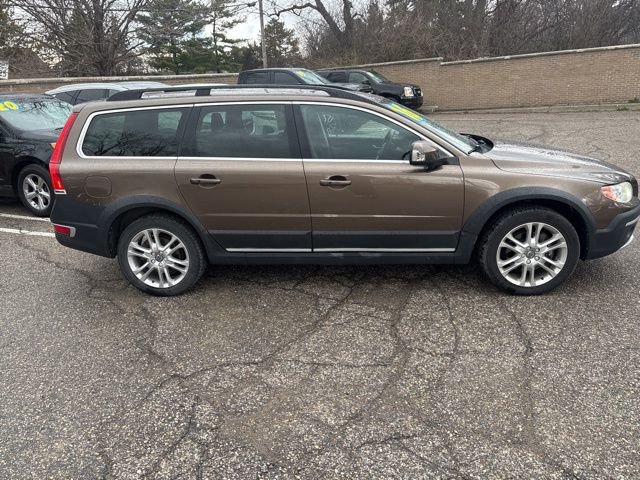 Used 2016 Volvo XC70 T5 Platinum AWD/4WD image 2