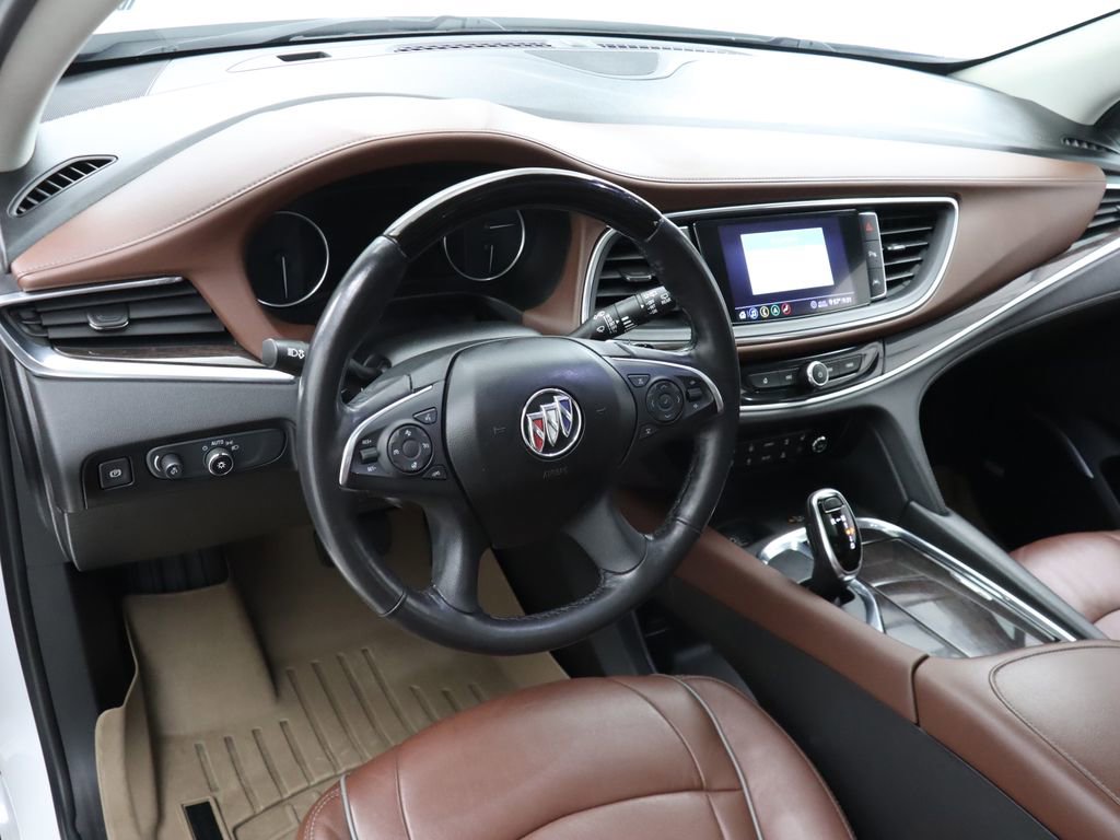Used 2020 Buick Enclave Avenir image 16