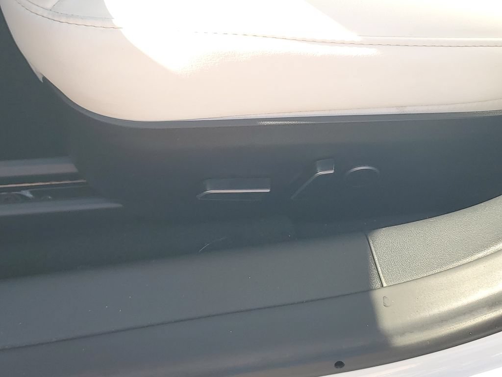 Used 2023 Tesla Model 3 Standard Range RWD image 16