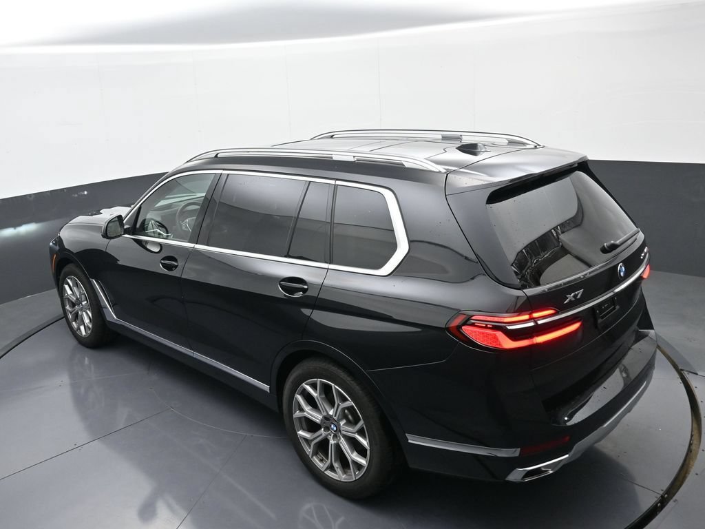 Used 2026 BMW X7 xDrive40i AWD/4WD image 34