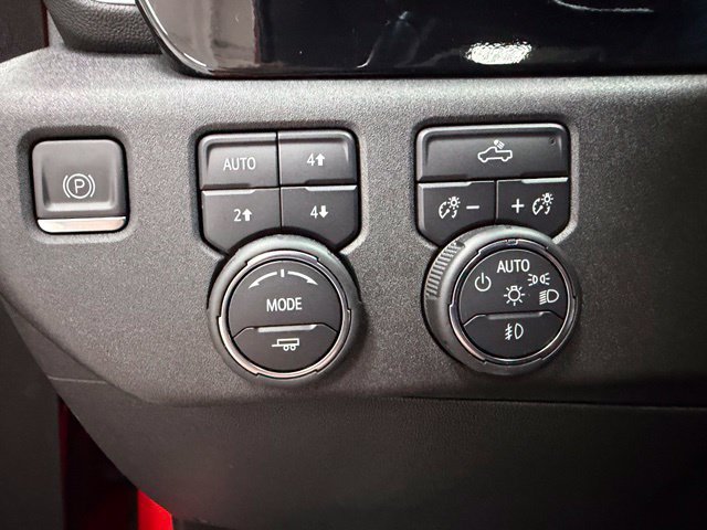 Certified 2023 Chevrolet Silverado 1500 RST w/ Convenience Package II AWD/4WD image 19