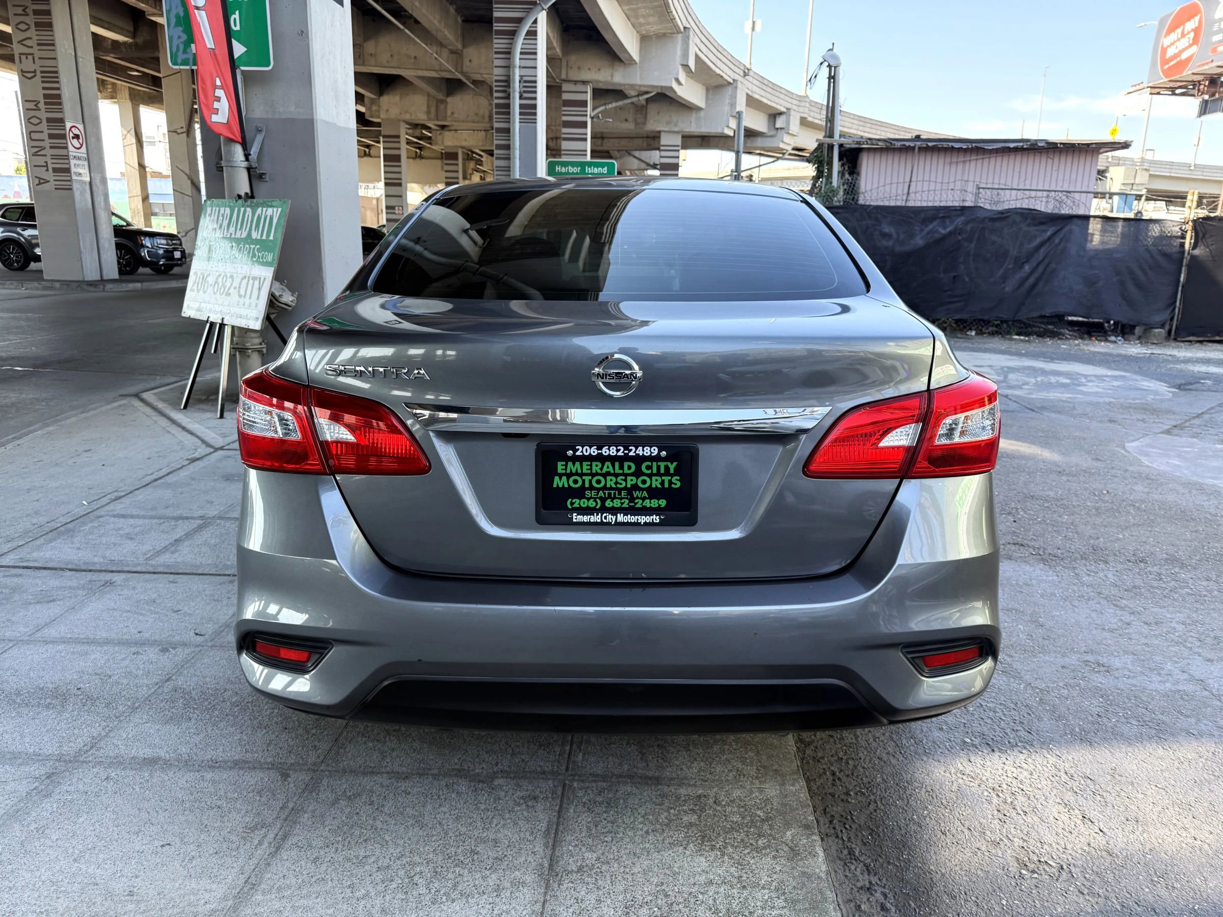 Used 2018 Nissan Sentra S image 5