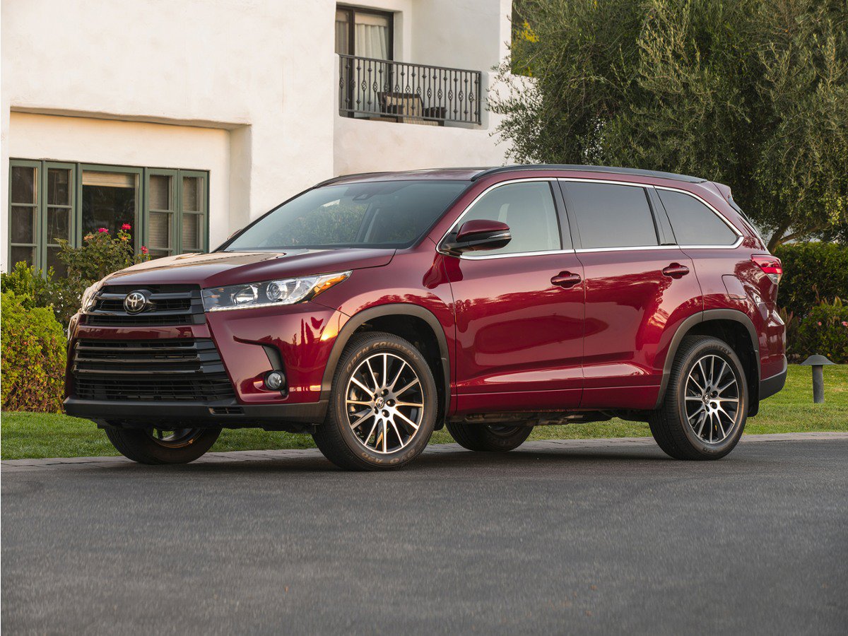 Used 2017 Toyota Highlander Limited Platinum