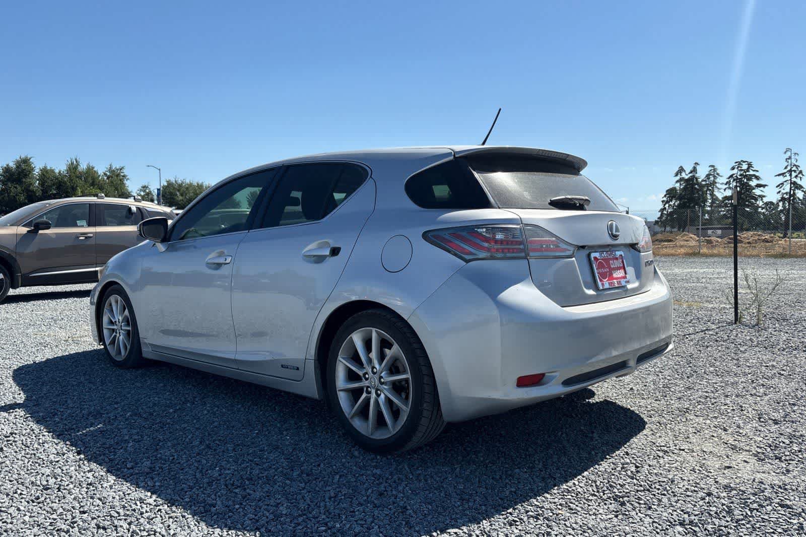 Used 2012 Lexus CT 200h Premium w/ Premium Audio Pkg FWD image 7
