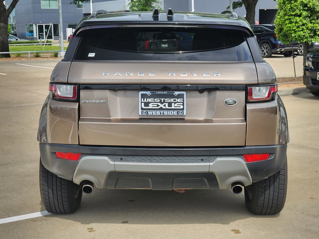 Used 2016 Land Rover Range Rover Evoque SE AWD/4WD image 6