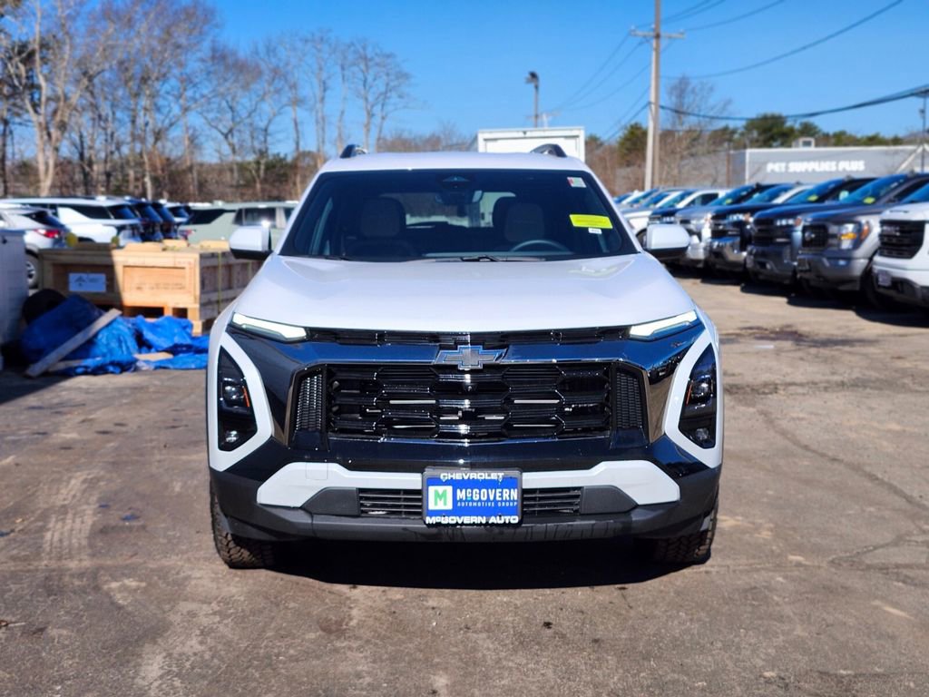 Used 2026 Chevrolet Equinox ACTIV w/ Convenience Package III image 8