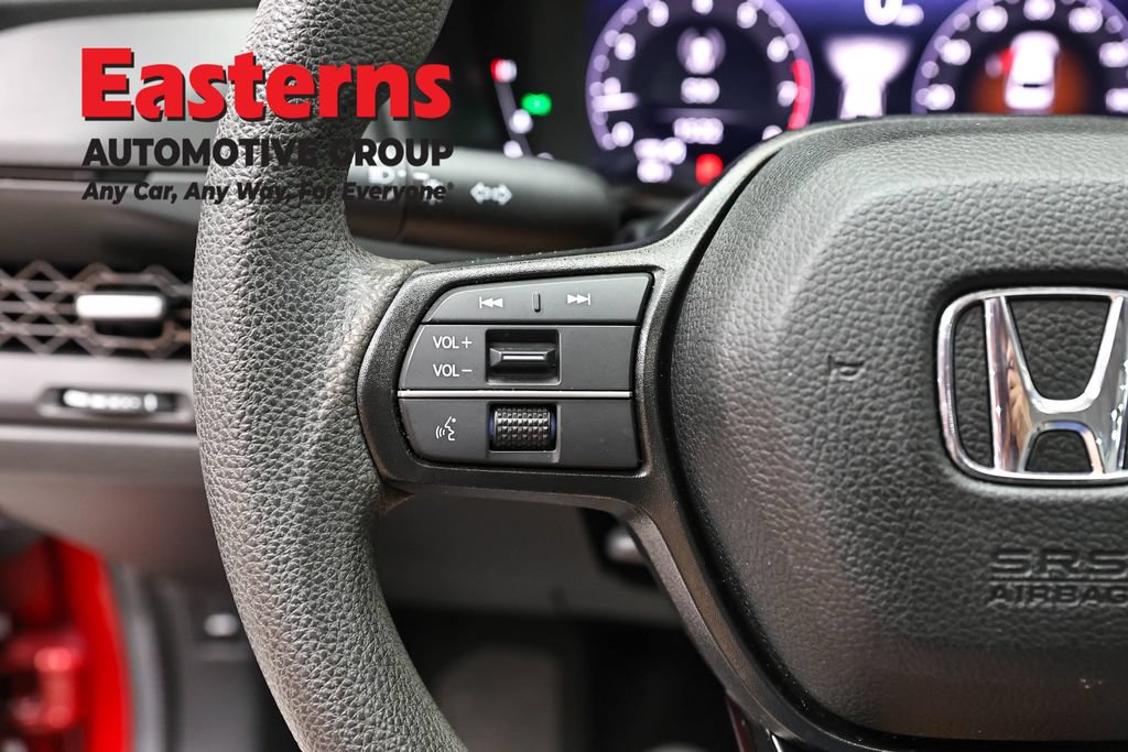 Used 2023 Honda Accord EX image 15