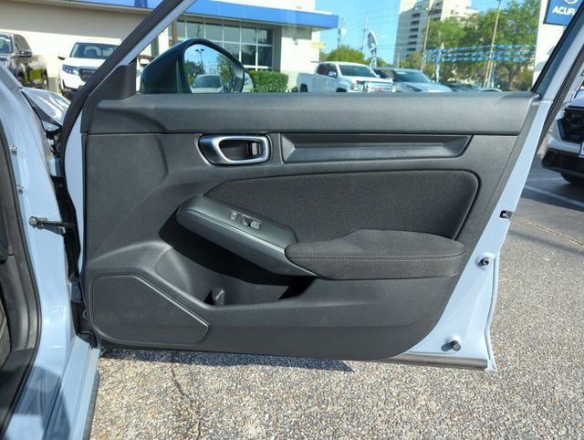 Used 2023 Honda Civic Sport image 32