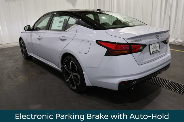 New 2026 Nissan Altima 2.5 SR w/ SR Premium Package FWD image 6