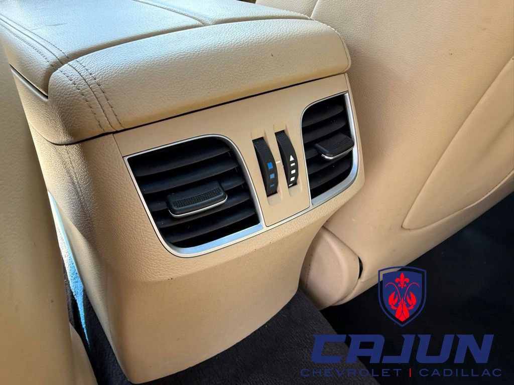 Used 2016 Hyundai Genesis 3.8 w/ Option Group 02 image 13