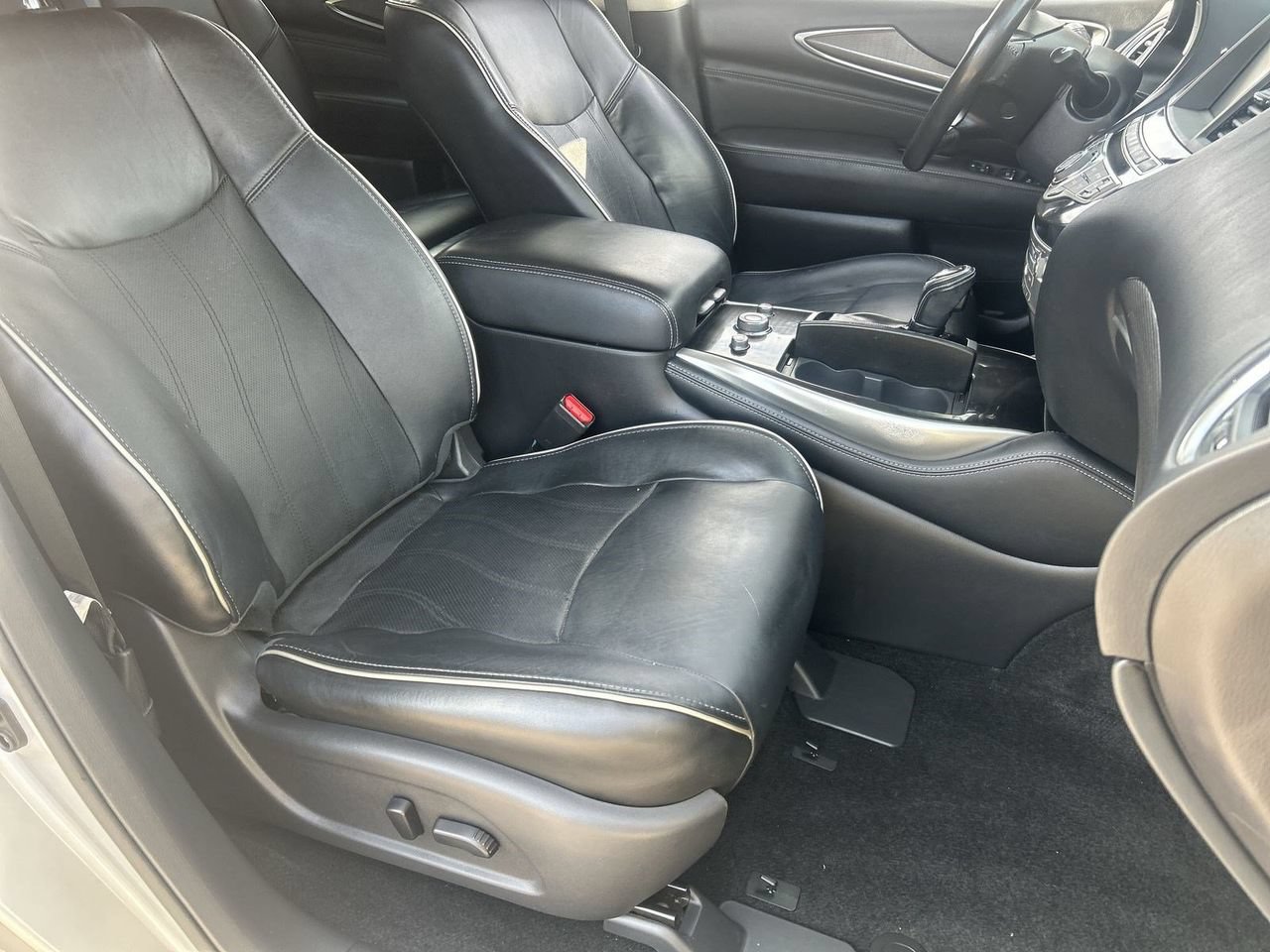 Used 2016 INFINITI QX60 FWD w/ Premium Plus Package image 7