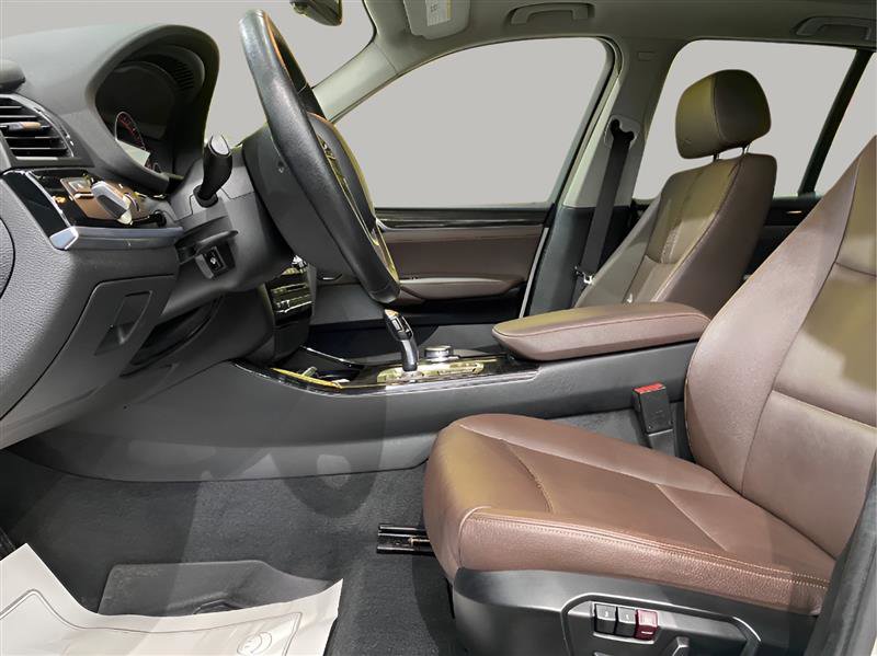 Used 2016 BMW X3 xDrive28i image 10