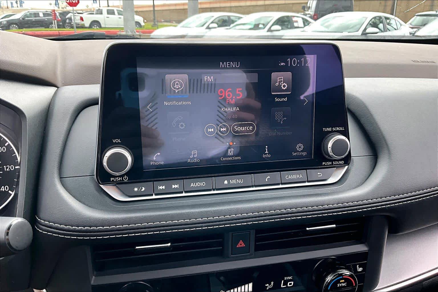 Certified 2023 Nissan Rogue SV w/ SV Premium B Package FWD image 30