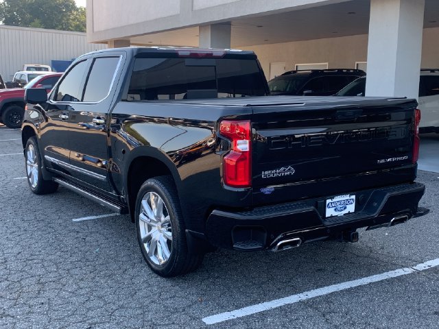 Used 2026 Chevrolet Silverado 1500 High Country AWD/4WD image 7