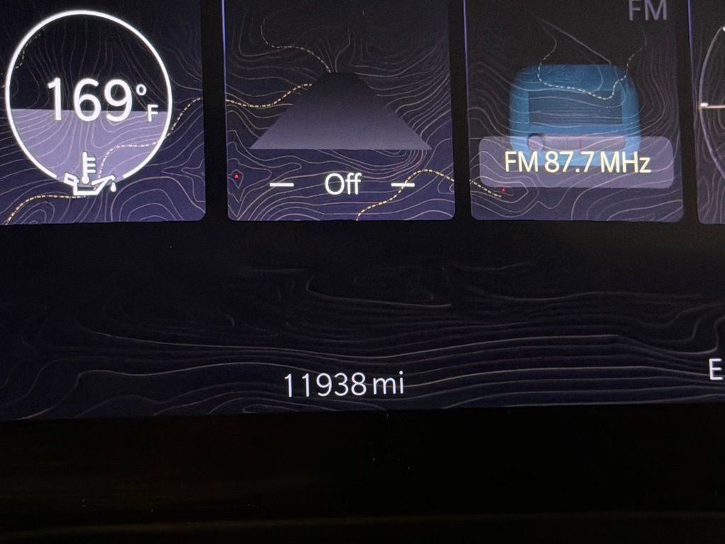 Used 2025 Jeep Grand Cherokee L Summit AWD/4WD image 18