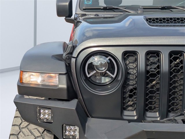 Used 2022 Jeep Gladiator Mojave w/ Trailer Tow Package image 10