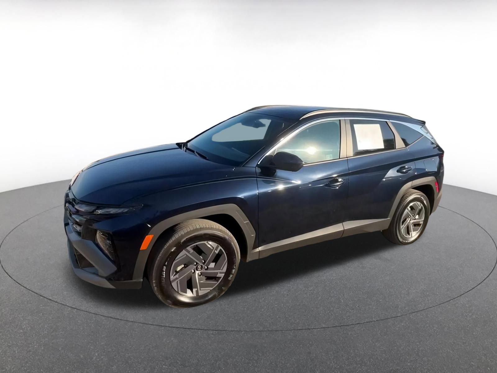 Used 2025 Hyundai Tucson Blue image 8