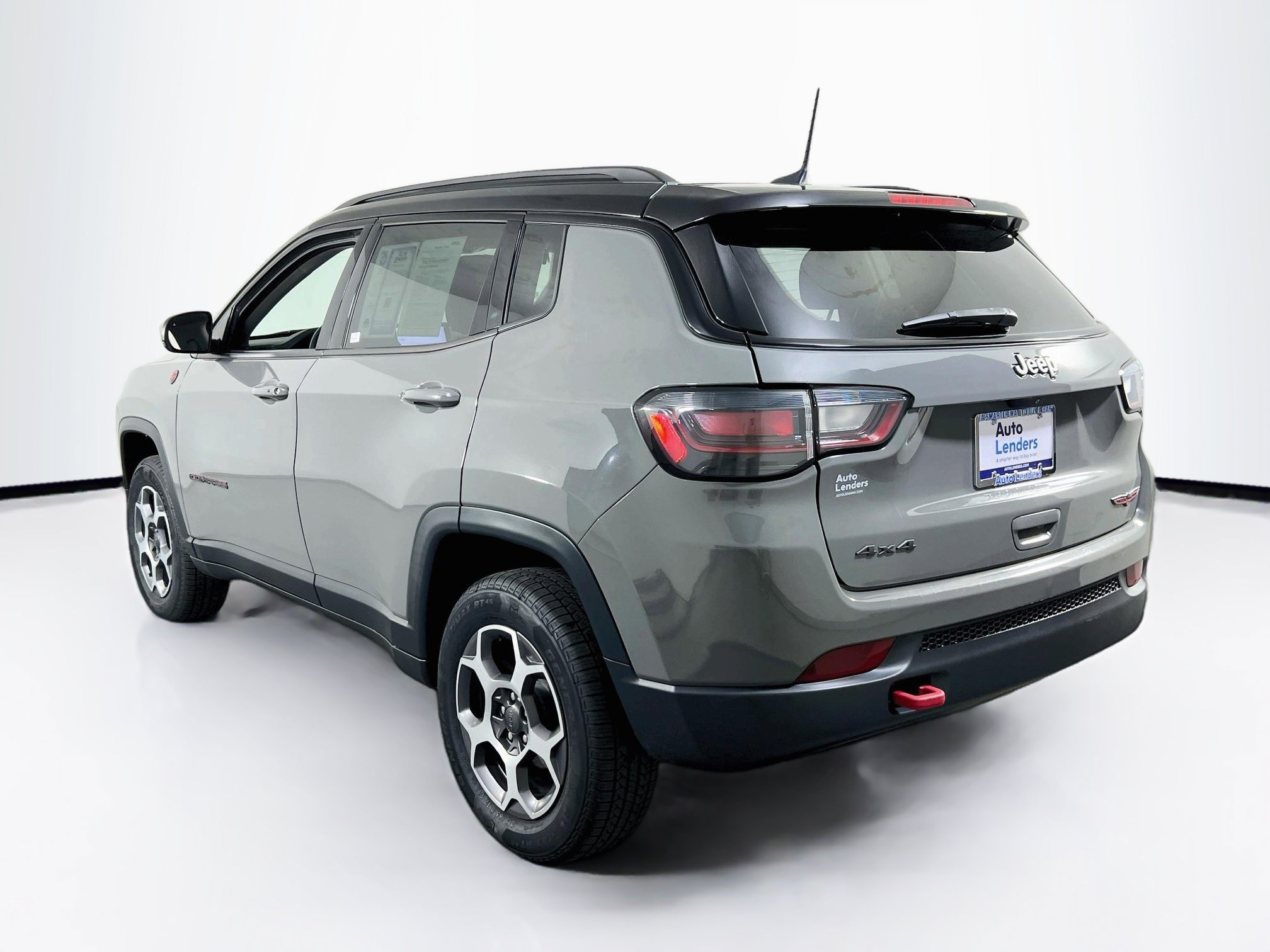 Used 2022 Jeep Compass Trailhawk w/ Trailhawk Elite Group AWD/4WD image 7