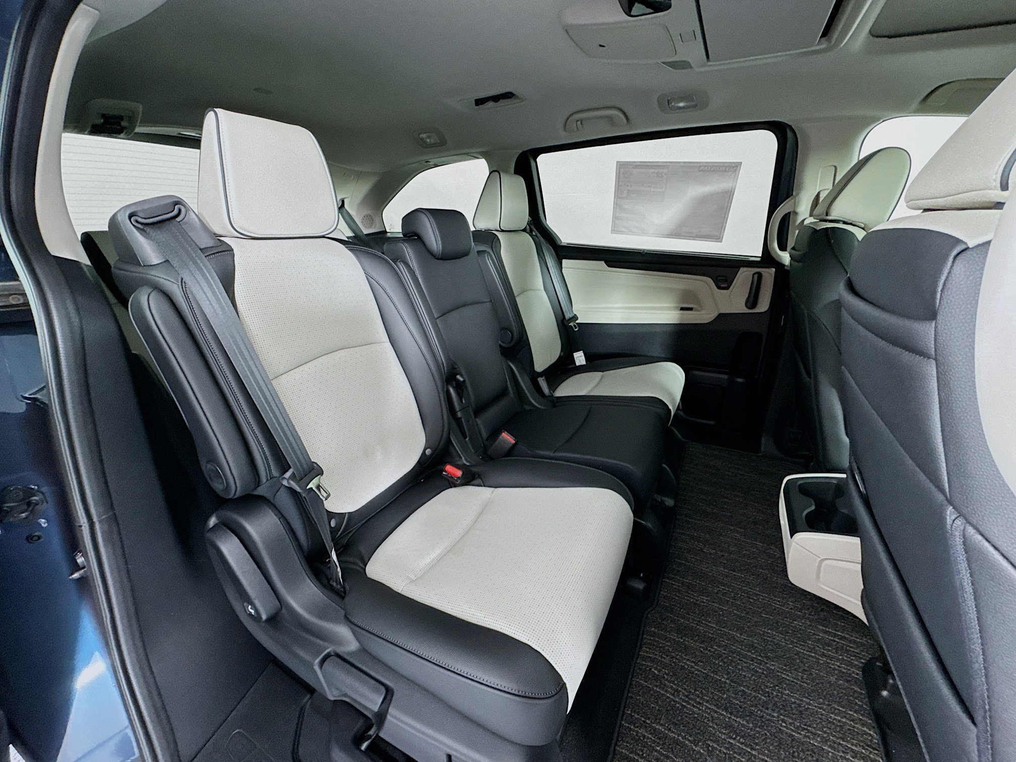 New 2026 Honda Odyssey Elite image 30