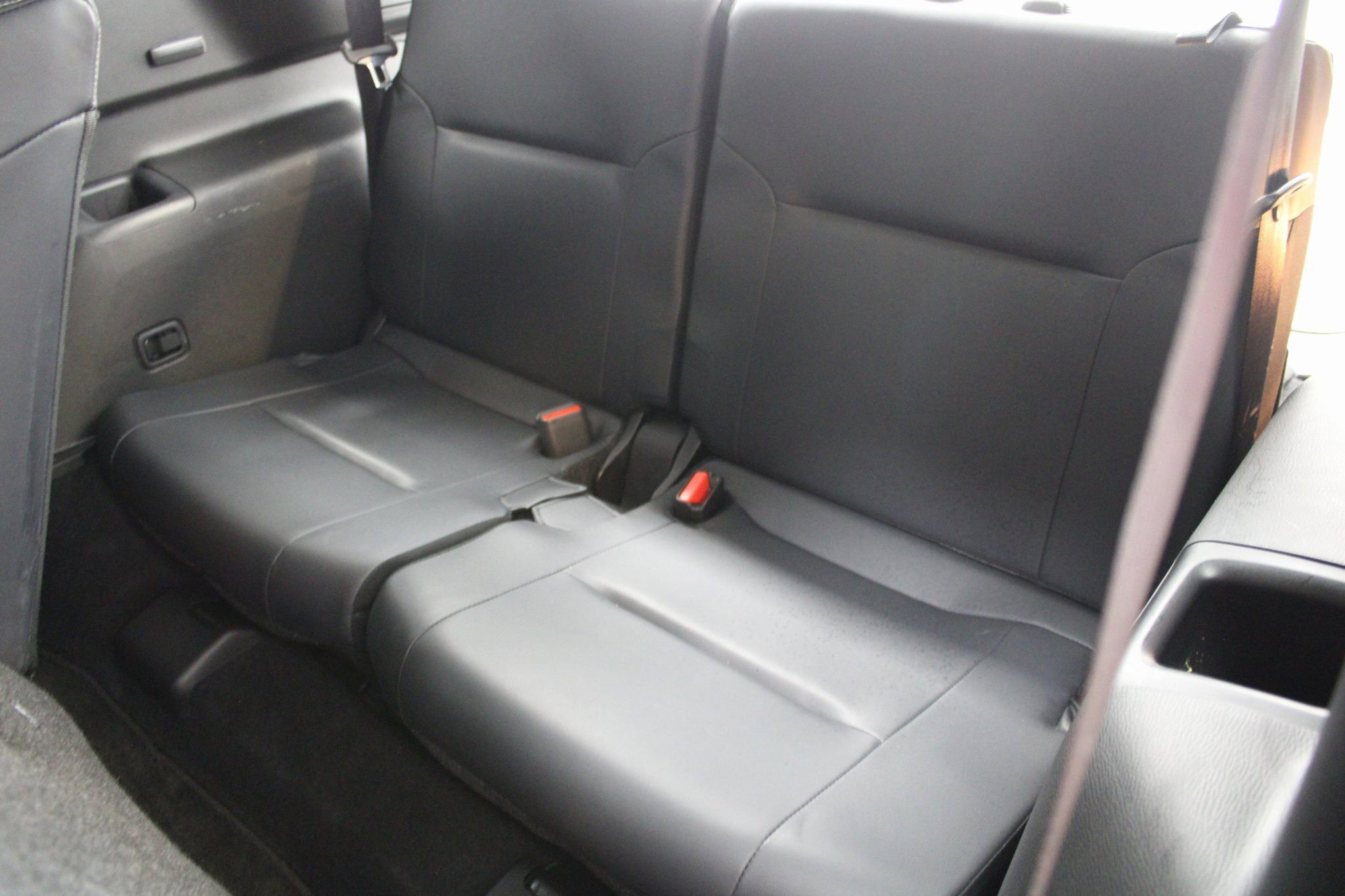 Used 2023 Mitsubishi Outlander SE image 18