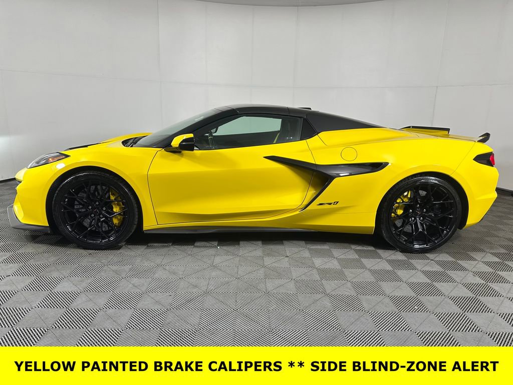 Used 2025 Chevrolet Corvette ZR1 w/ Stealth Interior Trim Package RWD image 4