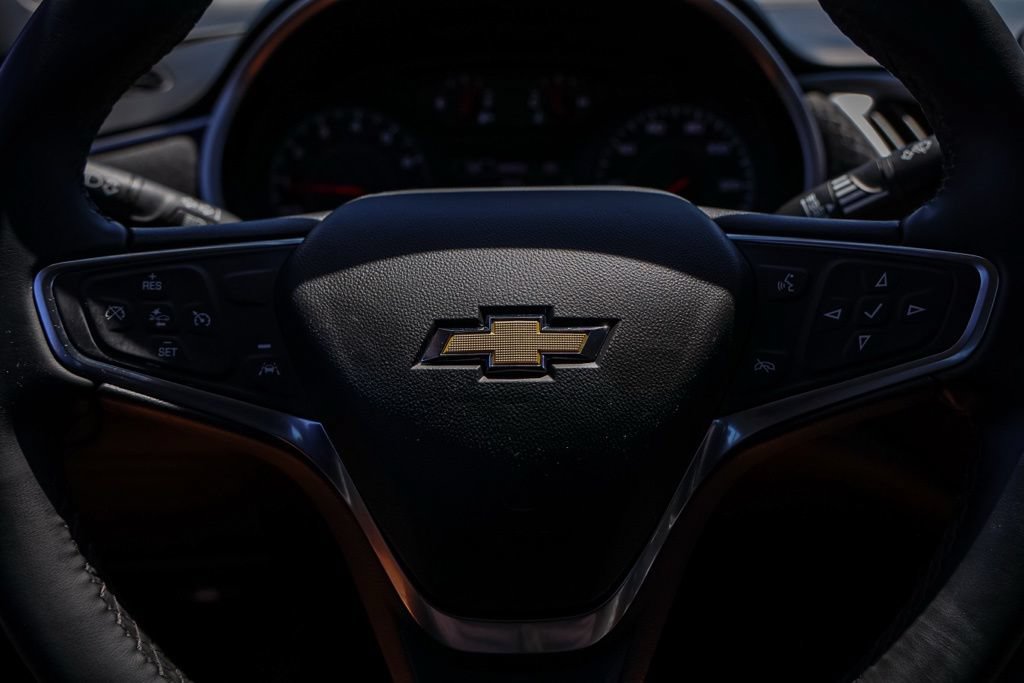 Used 2025 Chevrolet Malibu RS FWD image 24