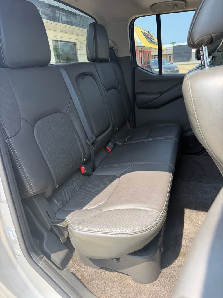 Used 2013 Nissan Frontier PRO-4X w/ Pro-4x Luxury Pkg AWD/4WD image 24