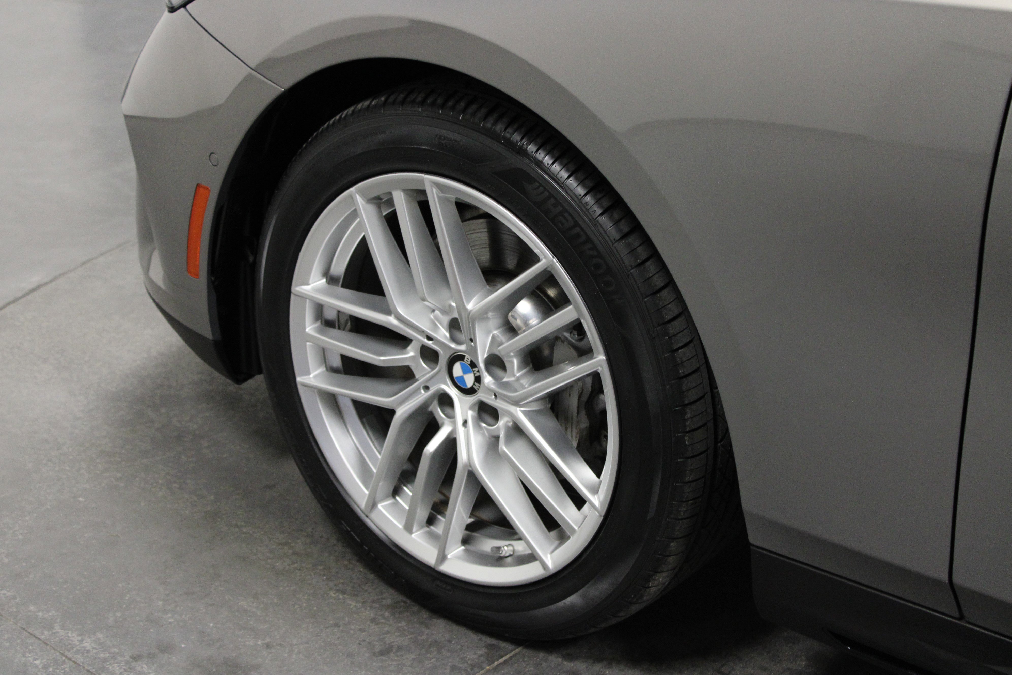 Used 2024 BMW 530i xDrive image 10