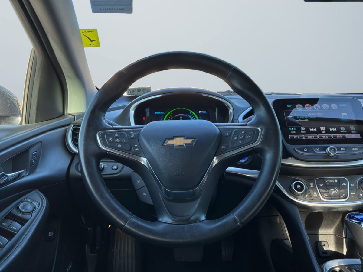 Used 2017 Chevrolet Volt Premier w/ Driver Confidence II Package FWD image 11