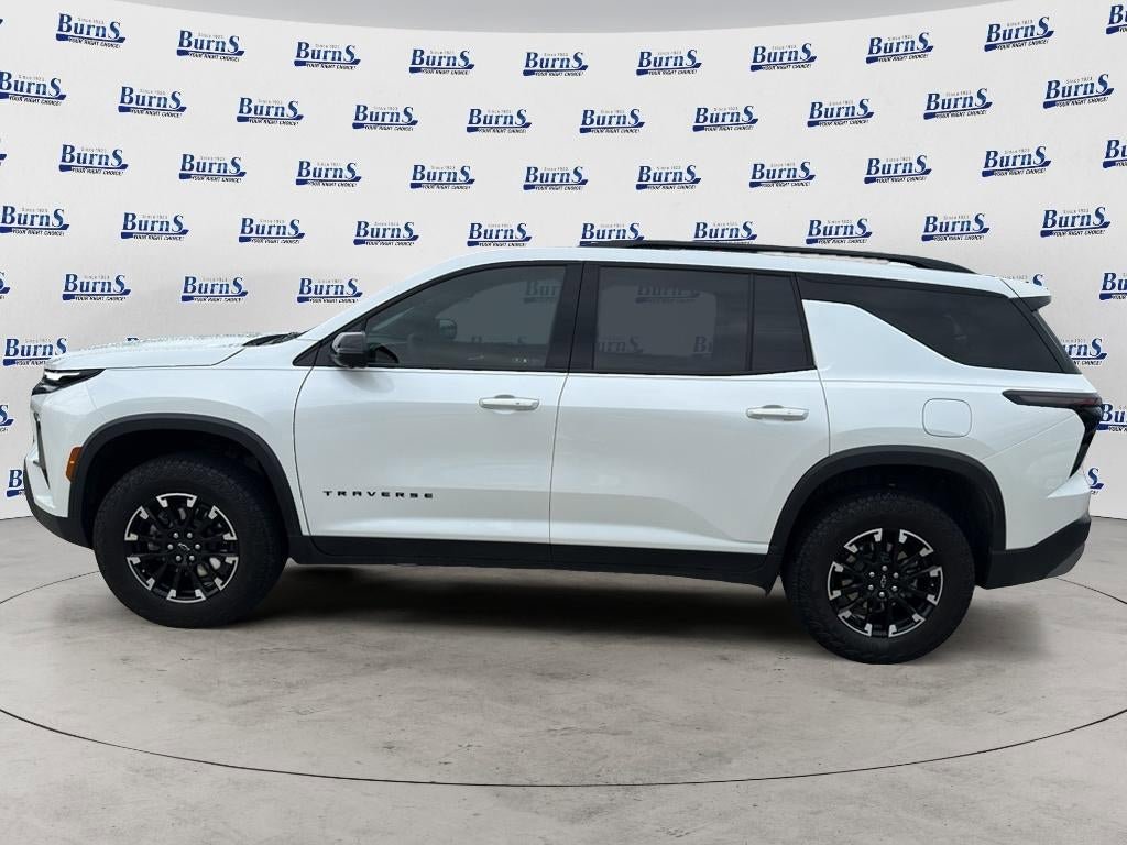 Used 2024 Chevrolet Traverse Z71 w/ LPO, Cargo Package AWD/4WD image 4